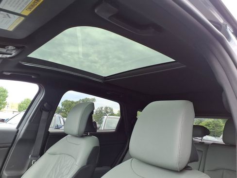 Used 2023 Kia Sportage X-Line w/ X-Line Premium Package AWD/4WD image 18