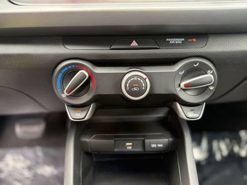 Used 2021 Kia Rio S FWD image 19