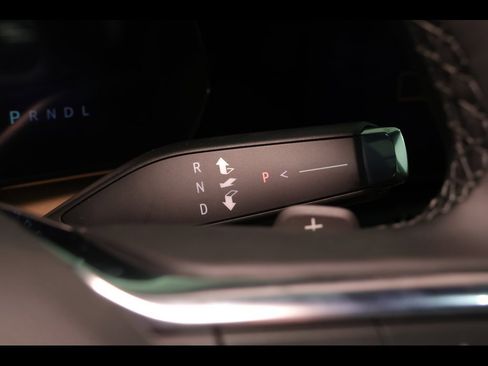 New 2026 Chevrolet Equinox ACTIV w/ Convenience Package III image 19