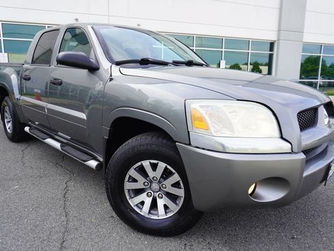 Used 2007 Mitsubishi Raider LS AWD/4WD image 1