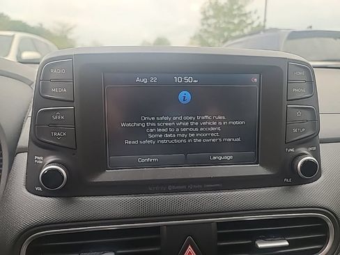 Used 2020 Hyundai Kona SEL Plus AWD/4WD image 10