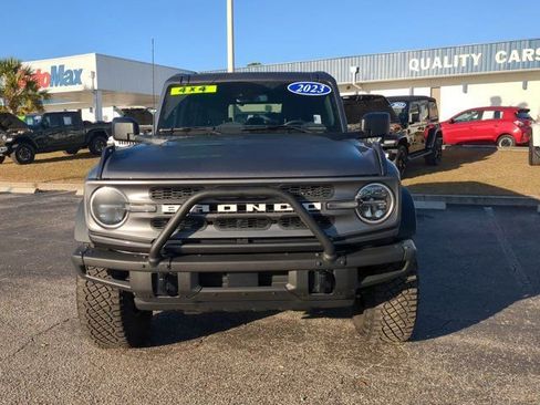 Used 2023 Ford Bronco Big Bend w/ Sasquatch Package image 9