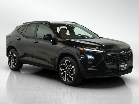 Used 2024 Chevrolet Trax RS image 7