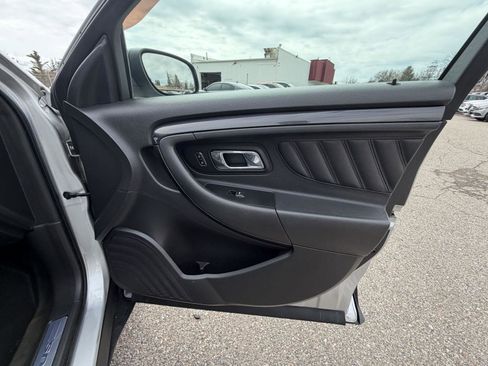 Used 2015 Ford Taurus SHO w/ Equipment Group 401A image 34