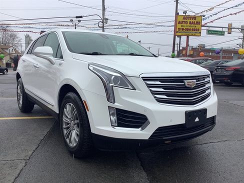 Used 2019 Cadillac XT5 Luxury FWD image 1