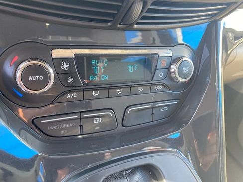 Used 2014 Ford Escape Titanium AWD/4WD image 25