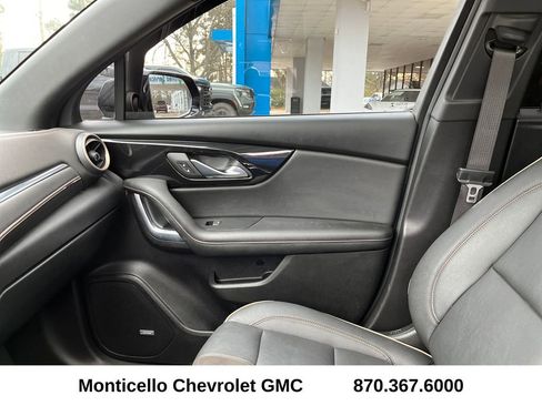 Used 2023 Chevrolet Blazer Premier w/ Enhanced Convenience Package image 22