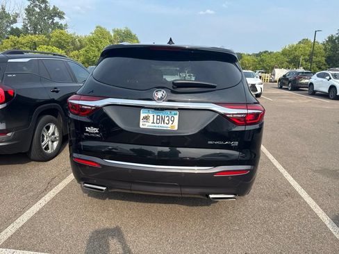 Used 2018 Buick Enclave Avenir w/ Avenir Technology Package AWD/4WD image 9