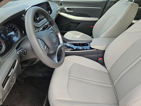 Used 2023 Hyundai Sonata SE FWD image 7