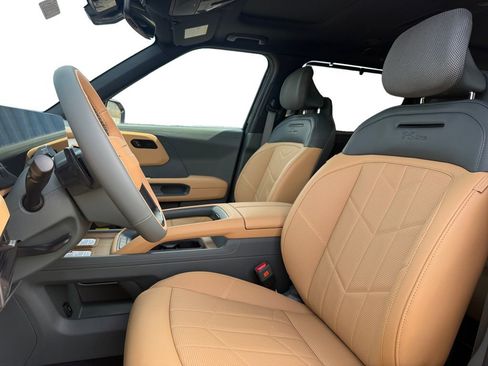 New 2027 Kia Telluride SX X-Line w/ Towing Package image 9