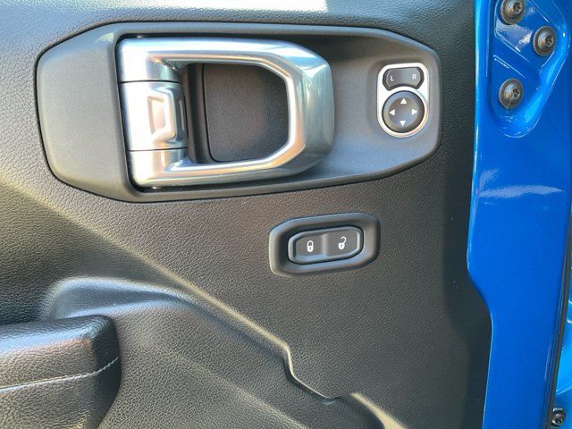 Used 2021 Jeep Wrangler Unlimited Sport AWD/4WD image 10
