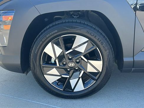 Certified 2025 Hyundai Kona SEL FWD image 6