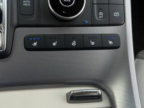 Used 2024 Hyundai Palisade Calligraphy FWD image 19