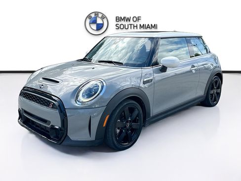 Certified 2023 MINI Cooper S image 3