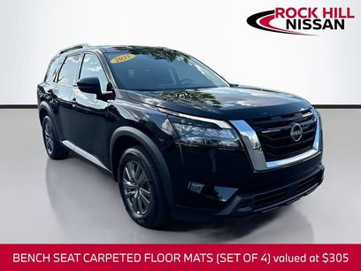 Used 2025 Nissan Pathfinder SV
