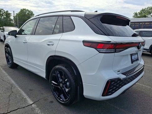 New 2026 Volkswagen Tiguan SE R-Line AWD/4WD image 3
