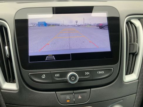 Used 2024 Chevrolet Malibu LT image 42