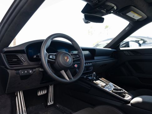 Certified 2025 Porsche 911 Carrera 4 GTS image 4