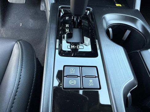 New 2026 Subaru Outback Premium AWD/4WD image 32
