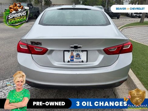 Used 2018 Chevrolet Malibu LT w/ Leather Package image 5