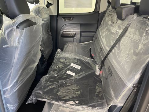 New 2026 Ford Maverick Lobo AWD/4WD image 4