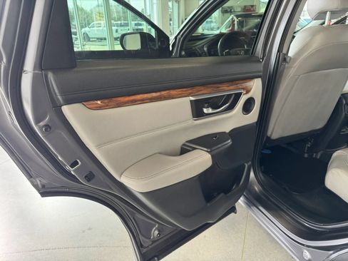 Used 2019 Honda CR-V EX-L image 16