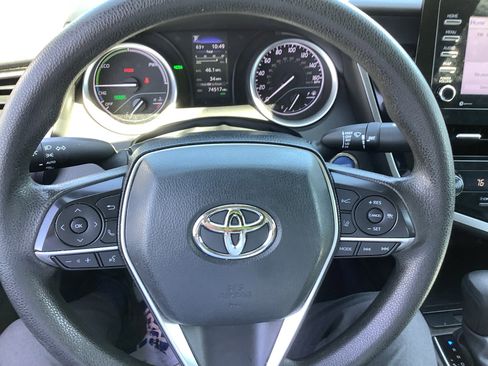 Used 2023 Toyota Camry LE FWD image 14