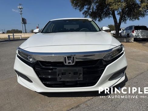 Used 2019 Honda Accord LX image 3