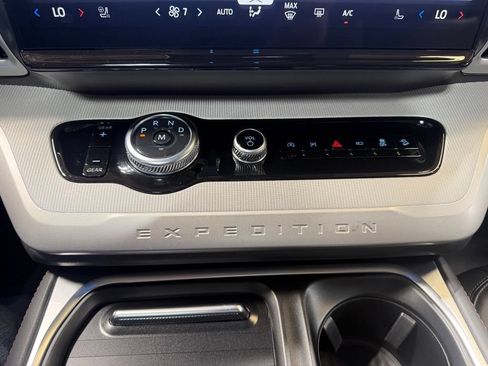 Certified 2025 Ford Expedition Max Active AWD/4WD image 43