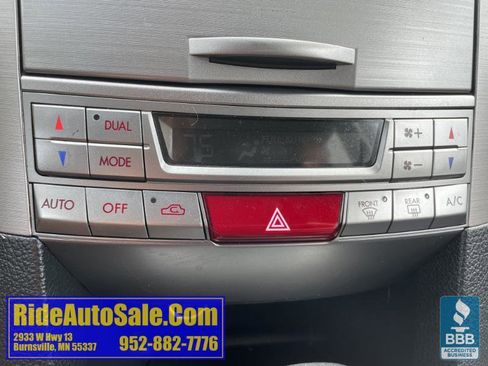 Used 2013 Subaru Outback 2.5i Limited AWD/4WD image 36