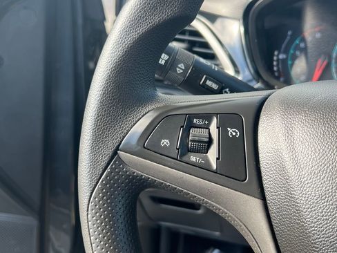 Used 2022 Chevrolet Spark LT image 18