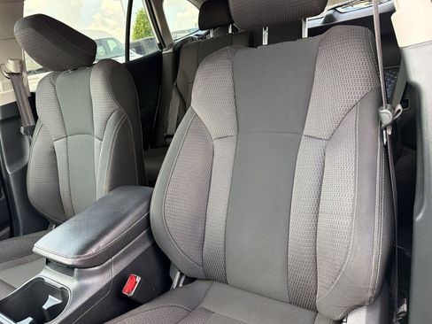 Used 2021 Subaru Outback Premium AWD/4WD image 27