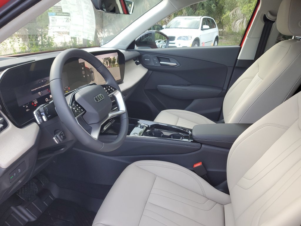 New 2026 Audi Q3 quattro 2.0T AWD/4WD image 24