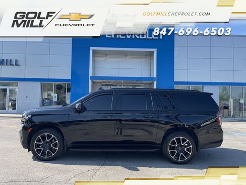 Used 2024 Chevrolet Suburban RST w/ Luxury Package AWD/4WD image 8