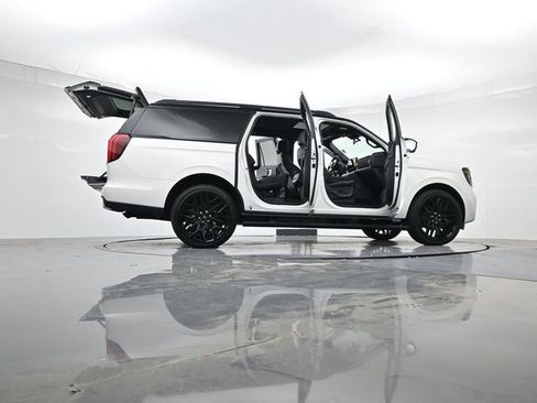 New 2026 Ford Expedition Max Platinum w/ Stealth Performance Package AWD/4WD image 51