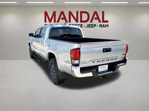 Used 2023 Toyota Tacoma SR5 RWD image 7