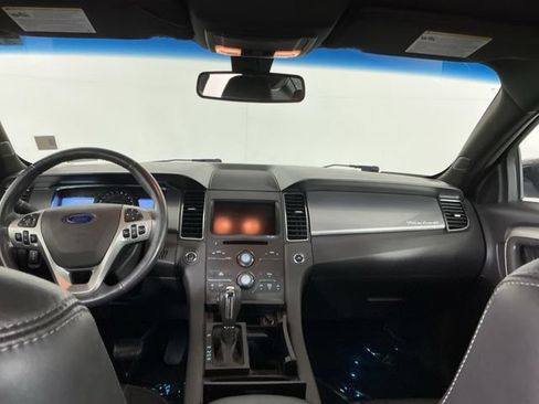 Used 2013 Ford Taurus SEL FWD image 25