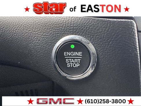 Used 2019 Ford Edge Titanium w/ Equipment Group 301A image 32