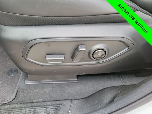 New 2025 Jeep Grand Cherokee L Limited AWD/4WD image 25