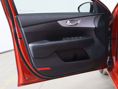 Used 2024 Kia Forte LXS image 19