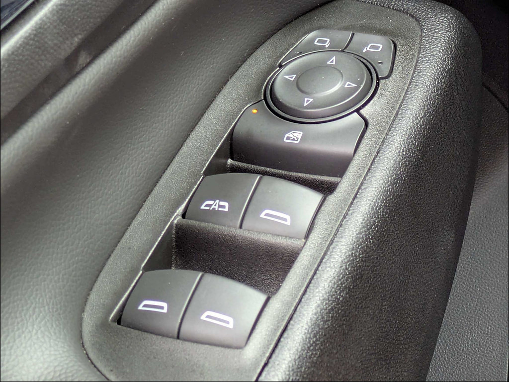 Used 2022 Chevrolet Equinox LT FWD image 34