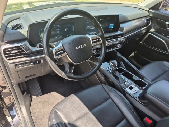 Used 2025 Kia Telluride S AWD/4WD image 15