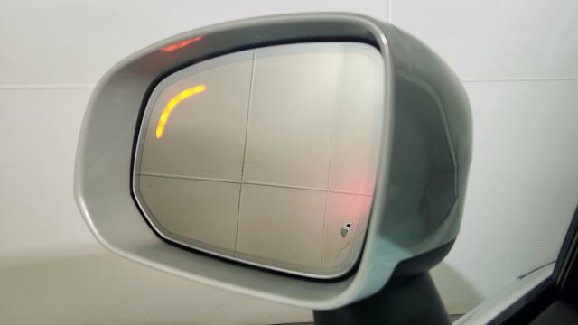 New 2026 Volvo XC90 T8 Plus w/ Protection Package Premier AWD/4WD image 15