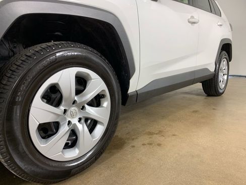 Used 2023 Toyota RAV4 LE FWD image 2