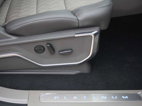 New 2026 Ford F350 Platinum w/ Platinum Plus Package image 16