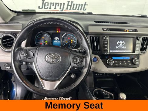 Used 2017 Toyota RAV4 Limited AWD/4WD image 13
