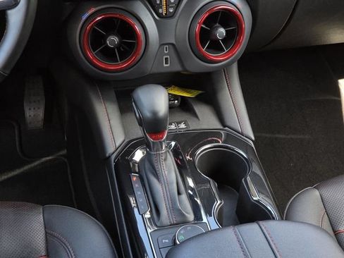 Used 2025 Chevrolet Blazer RS FWD image 18