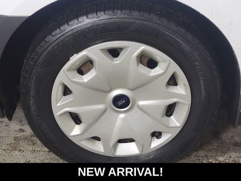 Certified 2017 Ford Transit Connect XL image 10