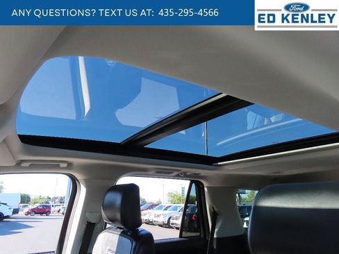 Used 2025 Ford Expedition Platinum AWD/4WD image 6