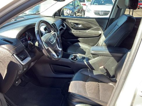 Used 2019 GMC Terrain SLT AWD/4WD image 2